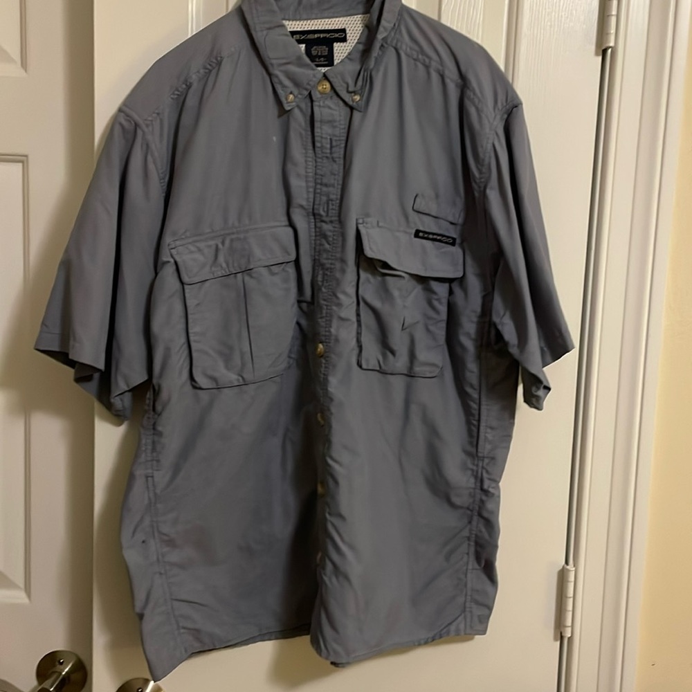 EX OFFICIO men’s short sleeve shirt. Large